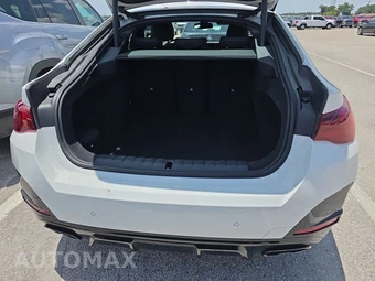 2026 BMW 4 Series Gran Coupe M440i xDrive Sedan - miniatura 17