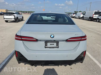2026 BMW 5 Series Sedan 530i M SPORT LINE - miniatura 5