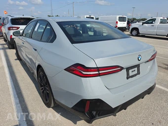 2026 BMW 5 Series Sedan 530i M SPORT LINE - miniatura 6