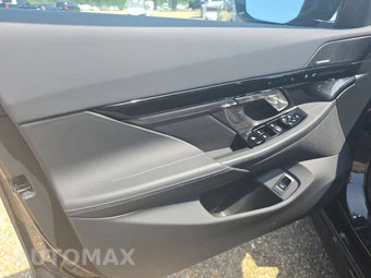 2026 BMW 5 Series Sedan 530i M SPORT LINE - miniatura 9