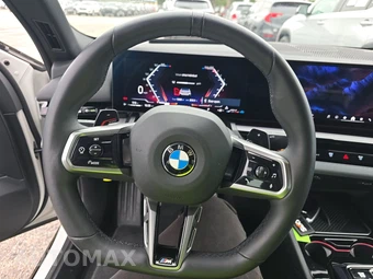 2026 BMW 5 Series Sedan 530i M SPORT LINE - miniatura 10