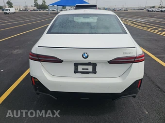 2026 BMW 5 Series Sedan 530i M SPORT LINE - miniatura 5