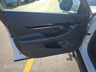 2026 BMW 5 Series Sedan 530i - miniatura 15