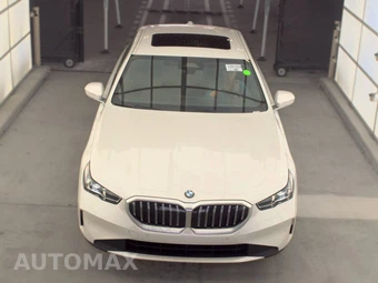 2026 BMW 5 Series Sedan 530i - miniatura 2