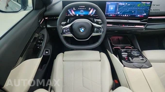2026 BMW 5 Series Sedan 530i - miniatura 37