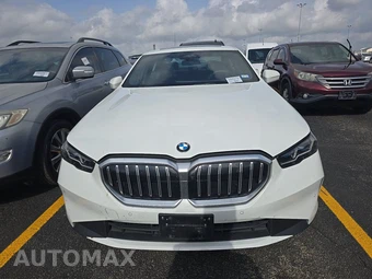 2026 BMW 5 Series Sedan 530i - miniatura 2