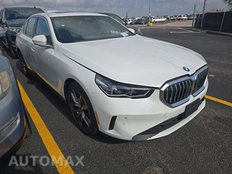 2026 BMW 5 Series Sedan 530i - miniatura 3
