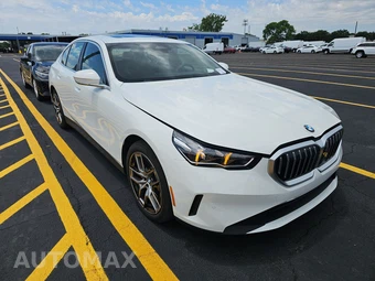 2026 BMW 5 Series Sedan 530i - miniatura 3
