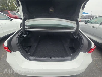 2026 BMW 5 Series Sedan 530i - miniatura 17