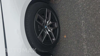 2026 BMW 5 Series Sedan 530i - miniatura 22