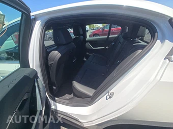 2026 BMW 5 Series Sedan 530i - miniatura 13