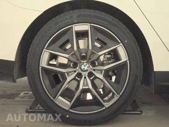 2026 BMW 5 Series Sedan 530i - miniatura 11