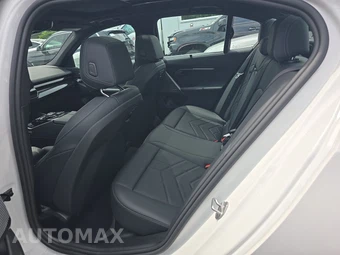 2026 BMW 5 Series Sedan 530i - miniatura 19