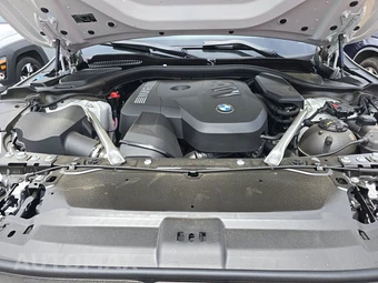 2026 BMW 5 Series Sedan 530i - miniatura 22