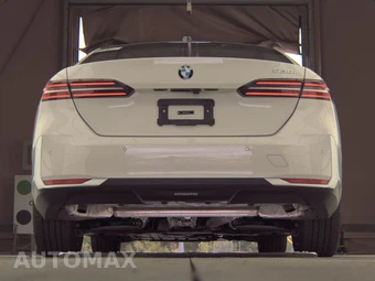 2026 BMW 5 Series Sedan 530i - miniatura 7