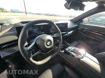 2026 BMW 5 Series Sedan 530i - miniatura 11