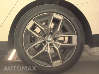 2026 BMW 5 Series Sedan 530i - miniatura 12