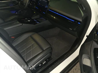 2026 BMW 5 Series Sedan 530i - miniatura 14