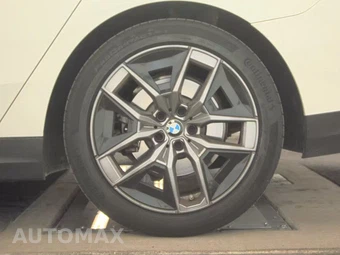 2026 BMW 5 Series Sedan 530i - miniatura 12