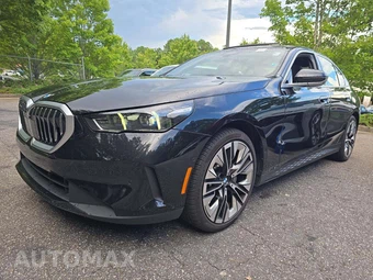 2026 BMW 5 Series Sedan 530i