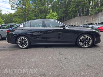 2026 BMW 5 Series Sedan 530i - miniatura 4