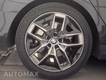 2026 BMW 5 Series Sedan 530i - miniatura 11