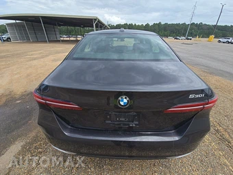 2026 BMW 5 Series Sedan 530i - miniatura 5