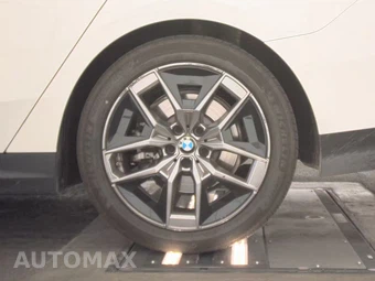 2026 BMW 5 Series Sedan 530i – miniatura 12
