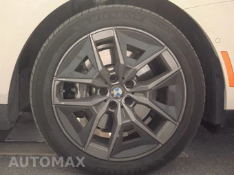 2026 BMW 5 Series Sedan 530i - miniatura 10