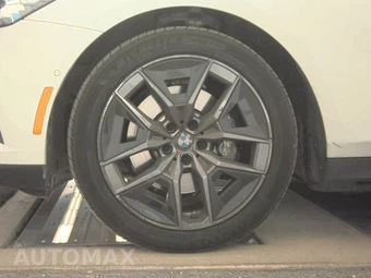 2026 BMW 5 Series Sedan 530i - miniatura 9