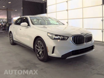 2026 BMW 5 Series Sedan 530i - miniatura 4