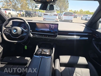 2026 BMW 5 Series Sedan 530i - miniatura 11