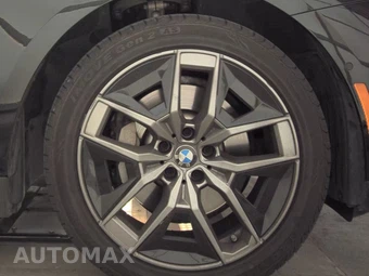 2026 BMW 5 Series Sedan 530i - miniatura 10