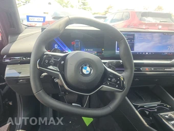 2026 BMW 5 Series Sedan 530i - miniatura 16