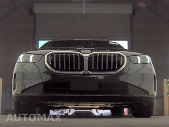 2026 BMW 5 Series Sedan 530i - miniatura 3