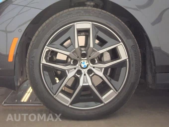 2026 BMW 5 Series Sedan 530i - miniatura 9