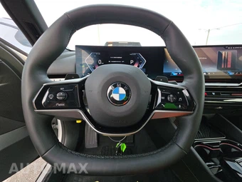 2026 BMW 5 Series Sedan 530i - miniatura 16