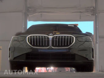 2026 BMW 5 Series Sedan 530i - miniatura 3