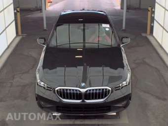 2026 BMW 5 Series Sedan 530i - miniatura 2
