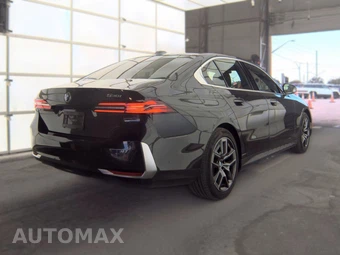 2026 BMW 5 Series Sedan 530i - miniatura 5