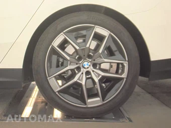 2026 BMW 5 Series Sedan 530i - miniatura 12
