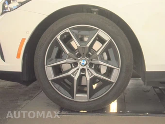 2026 BMW 5 Series Sedan 530i - miniatura 9