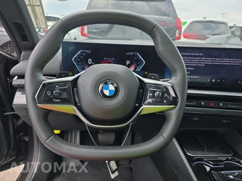 2026 BMW 5 Series Sedan 530i - miniatura 16