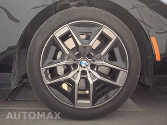 2026 BMW 5 Series Sedan 530i - miniatura 10