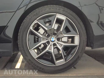 2026 BMW 5 Series Sedan 530i - miniatura 12