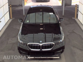2026 BMW 5 Series Sedan 530i - miniatura 2