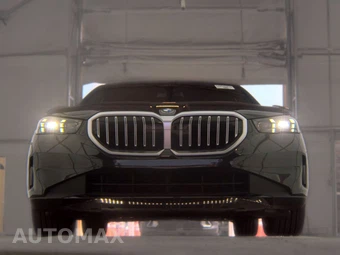 2026 BMW 5 Series Sedan 530i - miniatura 3
