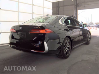 2026 BMW 5 Series Sedan 530i - miniatura 5