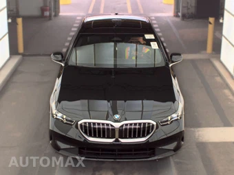 2026 BMW 5 Series Sedan 530i - miniatura 2