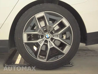 2026 BMW 5 Series Sedan 530i - miniatura 12
